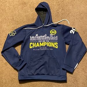 Navy blue 2021 Michigan Big 10 champions hoodie size small fits like an x-small